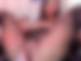 Live cam show with AliceRoys - Dildo on Latina Girls