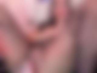AliceRoys's Live Sex Cam Show