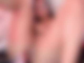Live cam show with AliceRoys - Ass Bouncing on Porn Luv