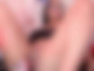 Live cam show with AliceRoys - BBW Teen (18+) on EXY