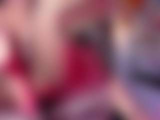 Live cam show with AliceRoys - Spank on Lustler