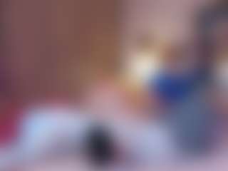 Live cam show with anniesweet01 - Brown Hair Petite on Hubzter Live