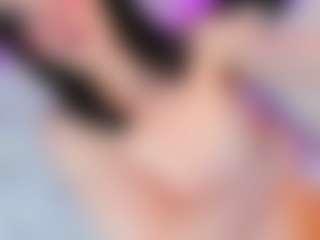 Live cam show with Cattleya-White - Blonde Hair on Milfs Live