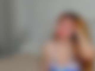 Live cam show with Eva-LewisValley - Red Hair on Milf Play