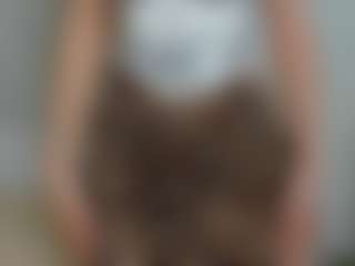 Live cam show with Eva-LewisValley - Red Hair on AdultVida.com