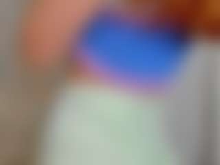 Live cam show with Eva-LewisValley - Body Massage on https://playwithruby.com