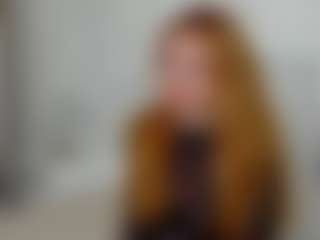 Live cam show with Eva-LewisValley - Red Hair on TeamSkeetLive