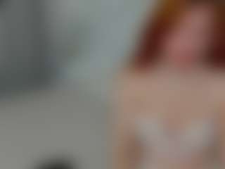 Live cam show with Eva-LewisValley - Camel Toe on Camsoda