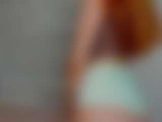 Eva-LewisValley's Live Sex Cam Show
