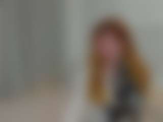 Live cam show with Eva-LewisValley - Cosplay on Hubzter Live