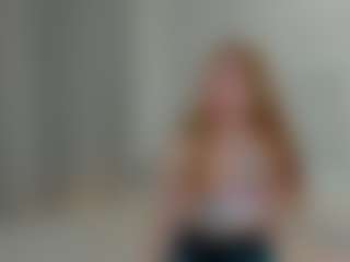Live cam show with Eva-LewisValley - Public Red Hair on Camsoda