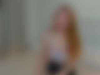 Live cam show with Eva-LewisValley - Public Red Hair on Camsoda