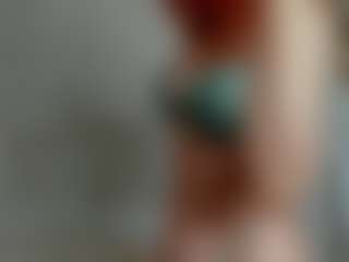 Live cam show with Eva-LewisValley - Red Hair on Uber Horny