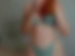 Live cam show with Eva-LewisValley - Red Hair on Camsoda