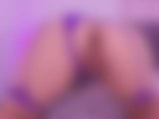 Live cam show with karli-sw - Ride on CamClone