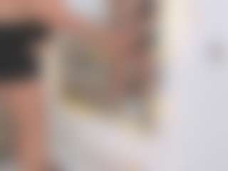 Live cam show with Miah Collings - Ass Clapping on iamadamtest123.com