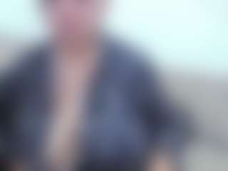 Live cam show with Miah Collings - Hairy Pussy on luckytryst.com