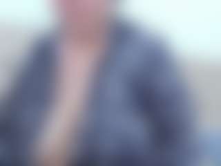Live cam show with Miah Collings - Hairy Pussy on sexylivex.com