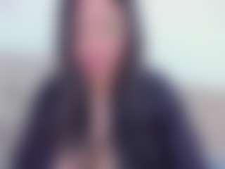 Live cam show with Miah Collings - Colombia on Milfs Live