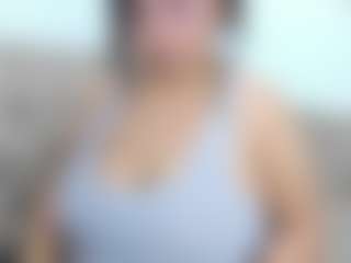 Live cam show with Miah Collings - Colombia on wildcum.com