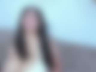 Live cam show with Miah Collings - Camel Toe on sexylive.show