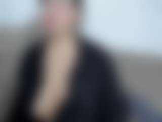 Live cam show with Miah Collings - Camel Toe on infinitiblacc.com