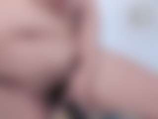 Miah Collings's Live Sex Cam Show