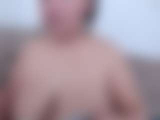 Miah Collings's Live Sex Cam Show