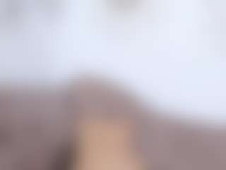 Live cam show with Miah Collings - Body Massage on madthumbs