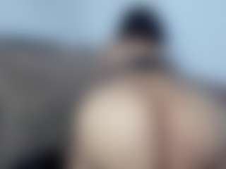 Live cam show with Miah Collings - Hairy Pussy on Hubzter Live