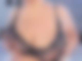 Live cam show with Miah Collings - Hairy Pussy Lovense on Camsoda
