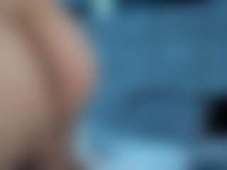 Live cam show with Miah Collings - Colombia on xfollow cams