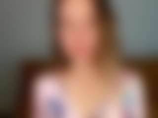 Live cam show with MiaxLust - Flirt on xDating