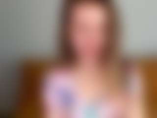 Live cam show with MiaxLust - Blondie on Pornisteam.com