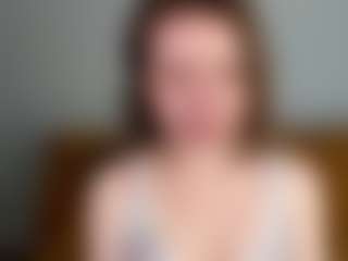 MiaxLust's Live Sex Cam Show