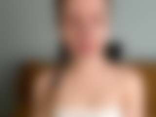 MiaxLust's Live Sex Cam Show