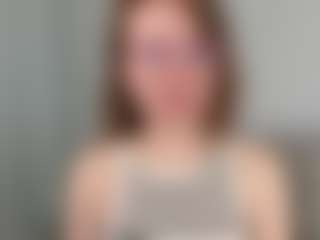 Live cam show with MiaxLust - Blondie on madthumbs