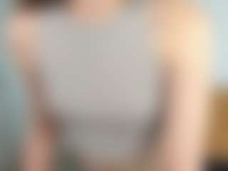 MiaxLust's Live Sex Cam Show