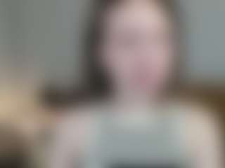 Live cam show with MiaxLust - Flirt on SmokeAndPoke