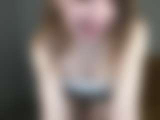 Live cam show with MiaxLust - Blue Eyes on livesuperchat.net