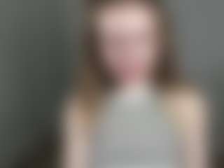MiaxLust's Live Sex Cam Show