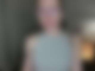 MiaxLust's Live Sex Cam Show