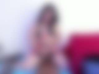 scarlett40 MILF webcam performer live streaming