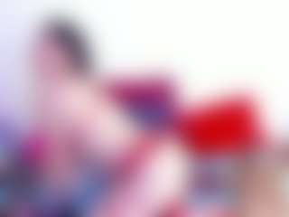 scarlett40 MILF webcam performer live streaming
