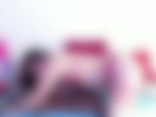 scarlett40 MILF webcam performer live streaming