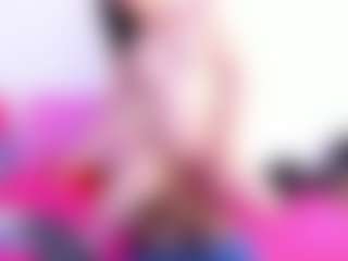 scarlett40 MILF webcam performer live streaming