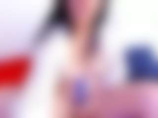 Live cam show with scarlett40 - Facial on fapnchat