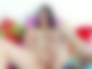 Live cam show with scarlett40 - Bedroom Mature on Cam Slut