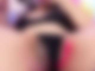 Live cam show with scarlett40 - Bedroom on Camsoda