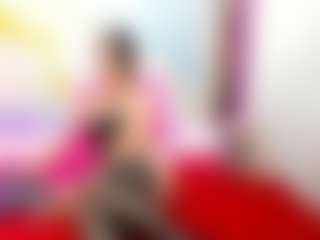 Live cam show with scarlett40 - Facial on madthumbs